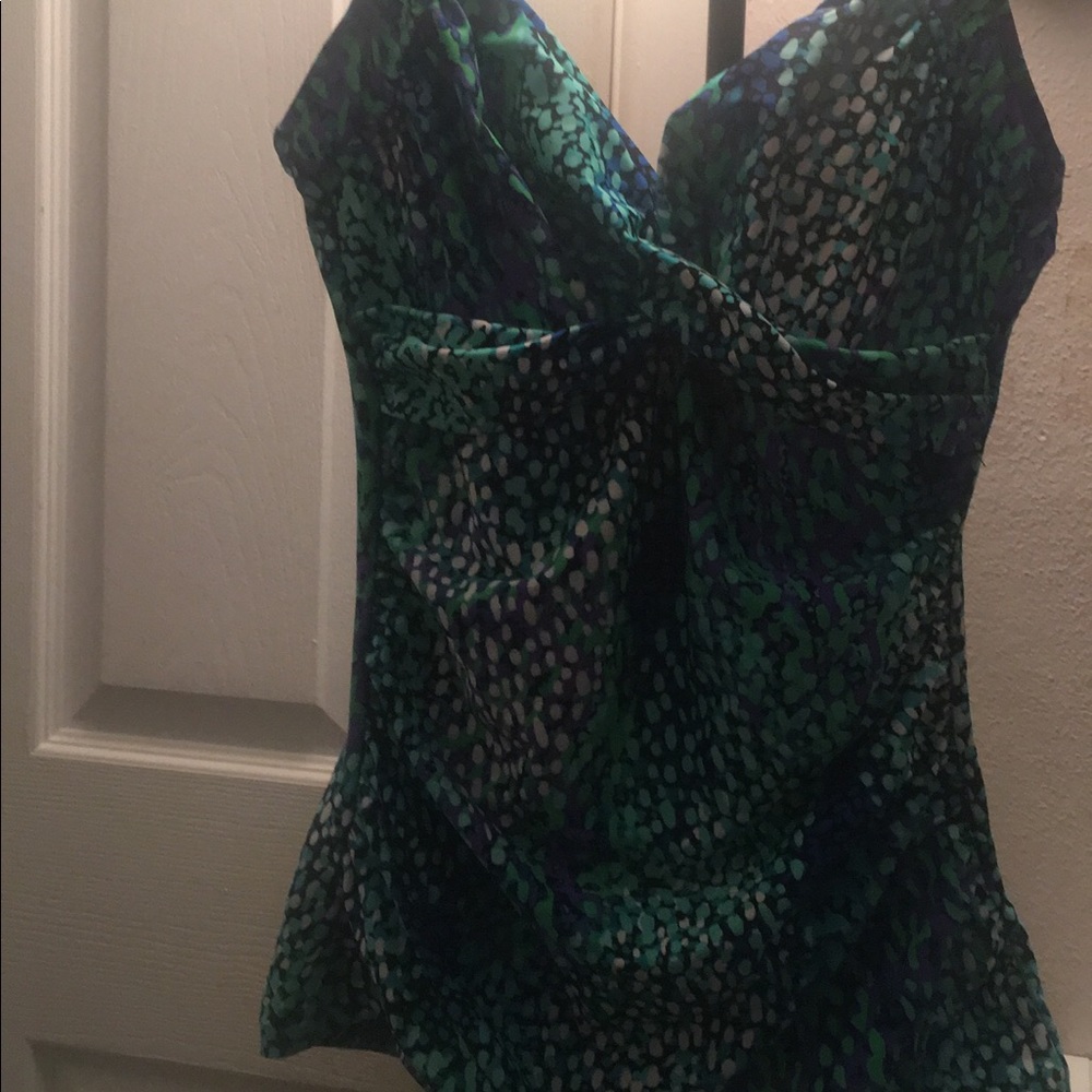 Swimsuit - Picture 8 of 8